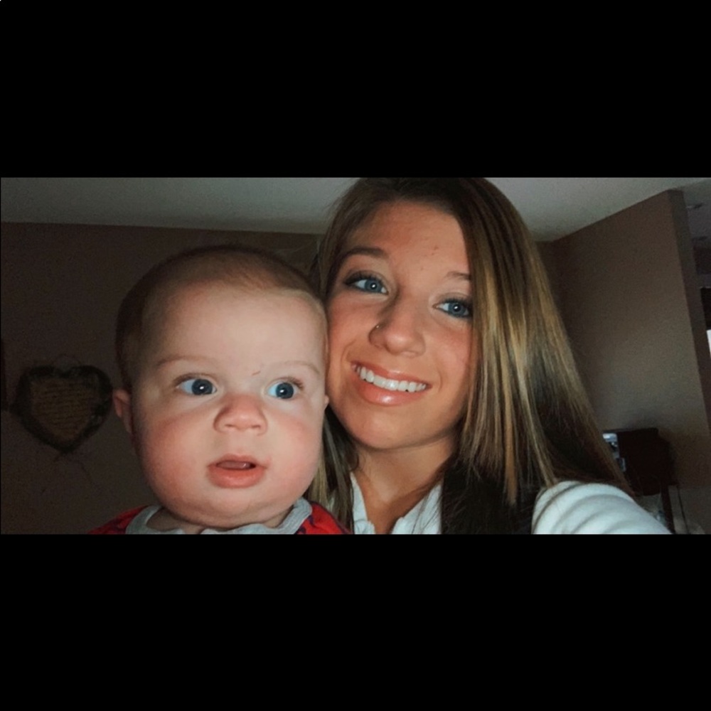 Meet your Posher, Riley